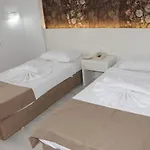 Szálloda Myra 3*
