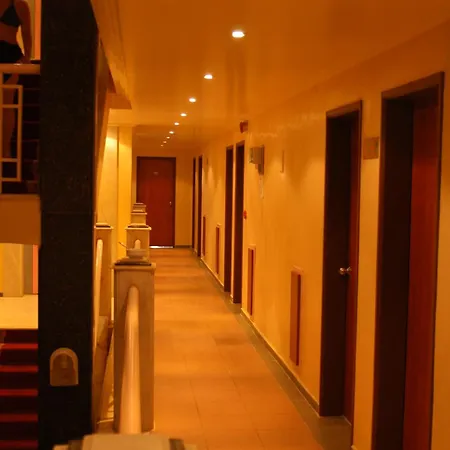 Myra فندق مرمريس