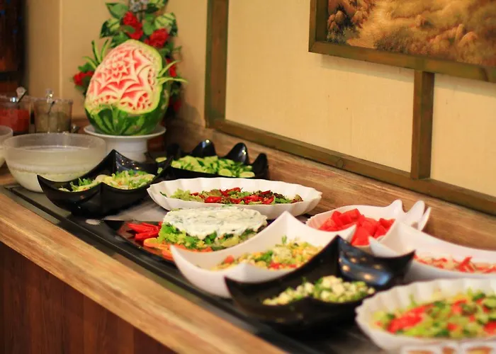 Myra فندق مرمريس