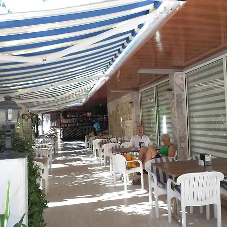 迈拉酒店 酒店 3*