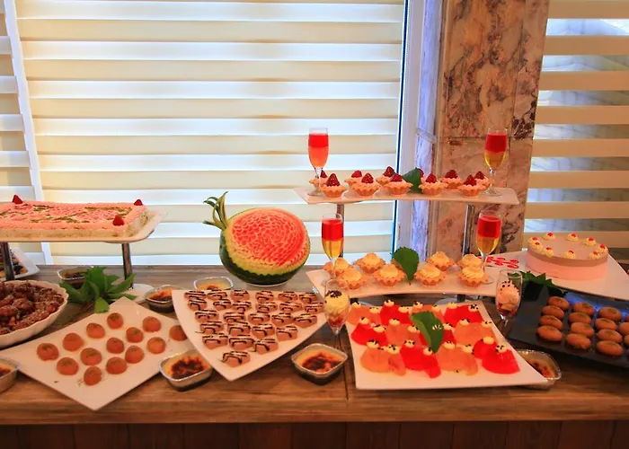 Myra Мармарис