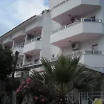 Hotel Myra
