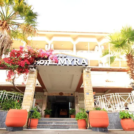 Myra ホテル